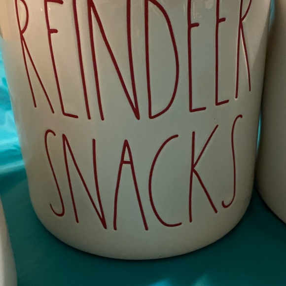 Rae Dunn Christmas canisters set of 4 - Picture 12 of 13